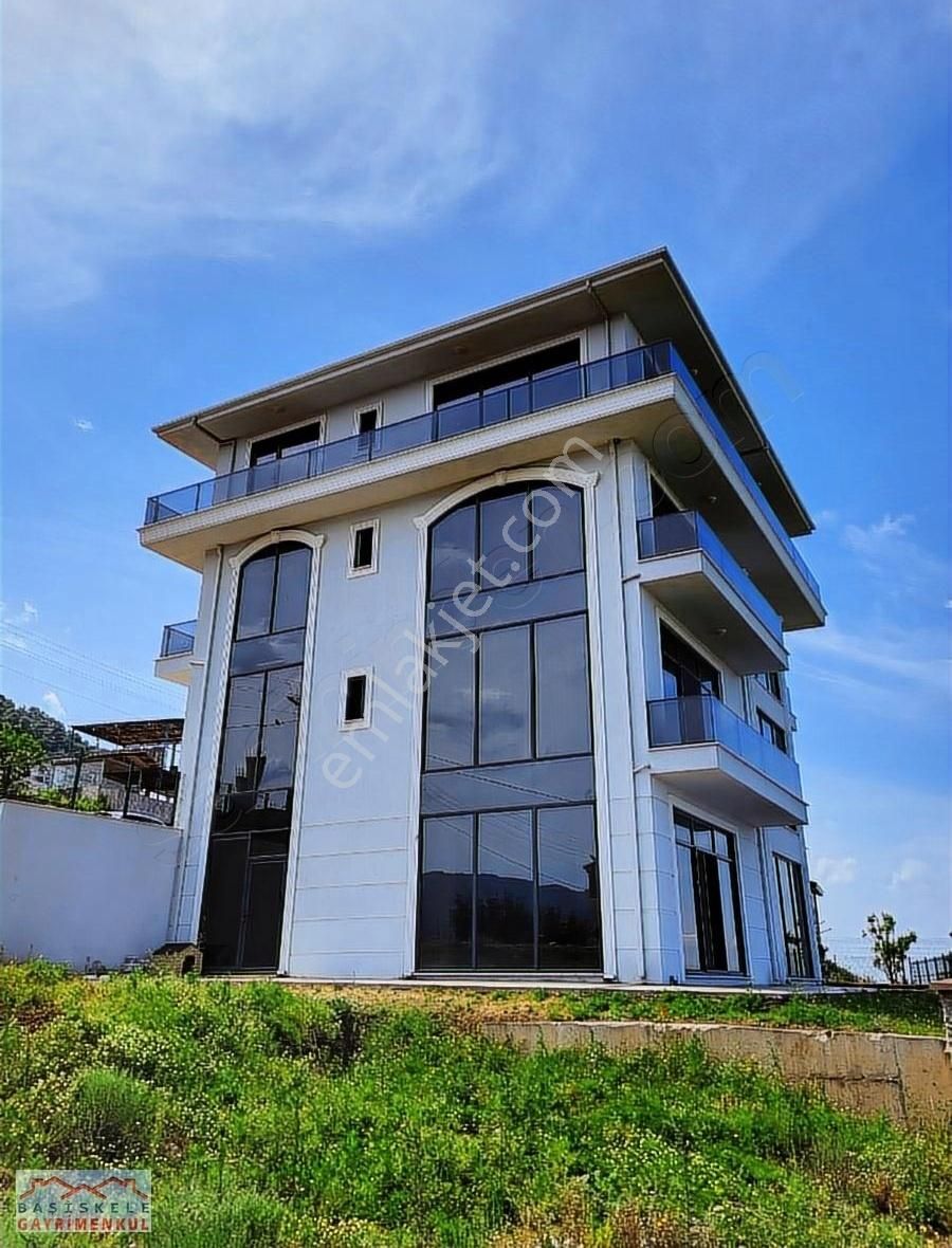 Satılık Özel Mülk