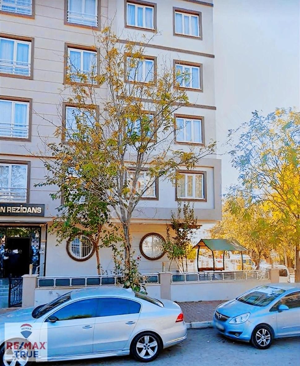 Yeditepe, Memur Binası 1+0 Güvenlikli Daire