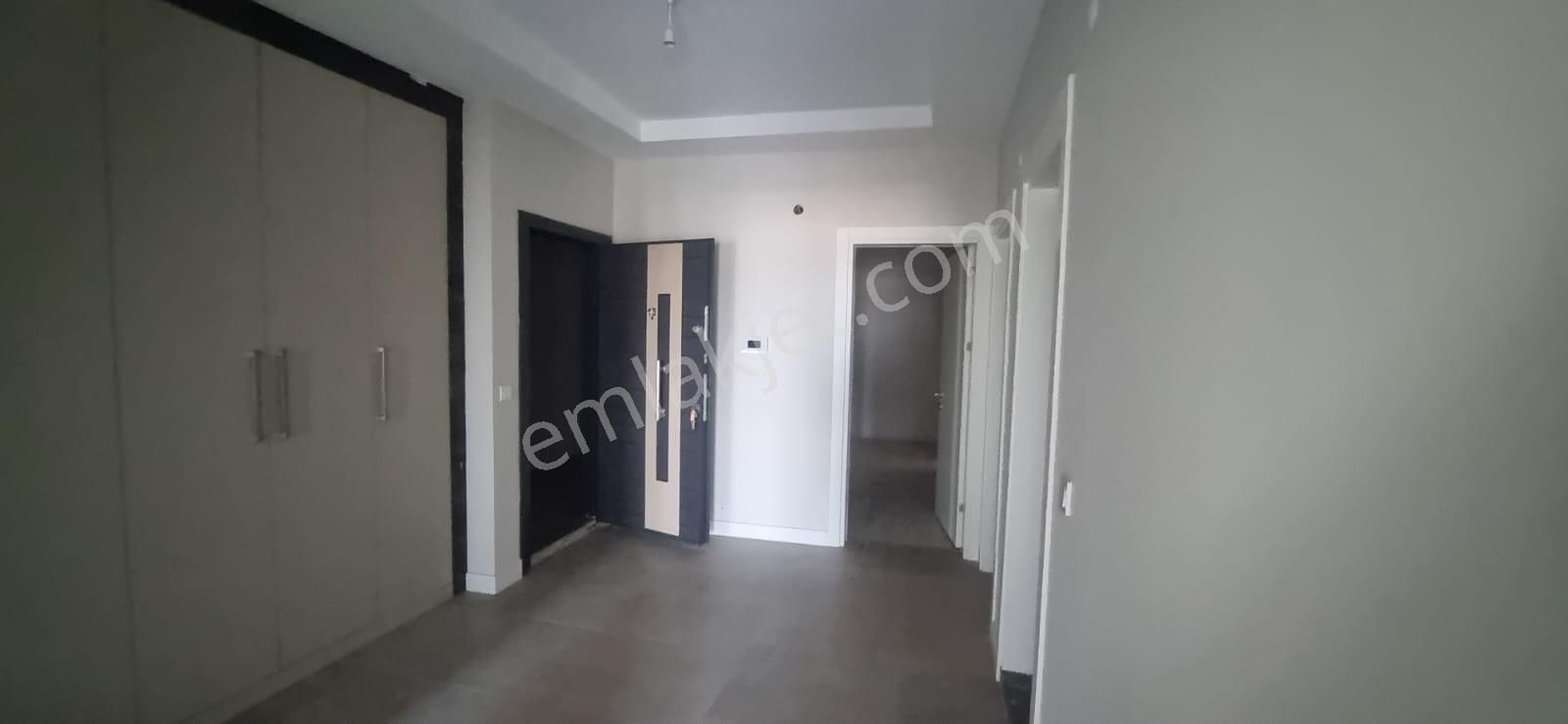 Tombul Emlaktan Yeşil Mahallede 2+1 Kiralık Daire - Görsel 5