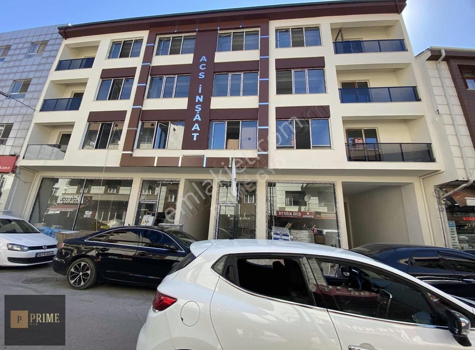 Gop Hükümet Cad Ara Kat 2 Odalı 1+1