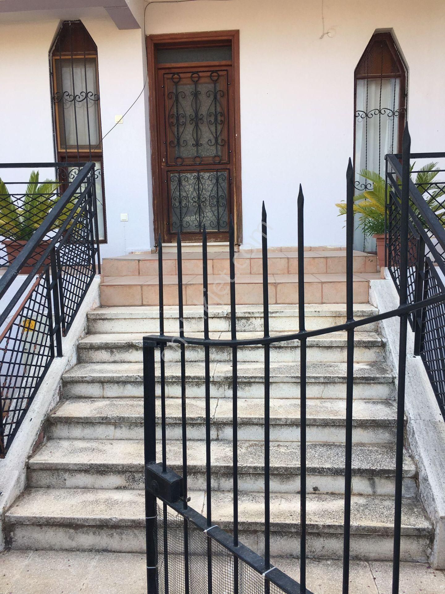 Nebiler'de 450m2 Arsa İçinde Satılık 280m2 Müstakil Villa - Görsel 20