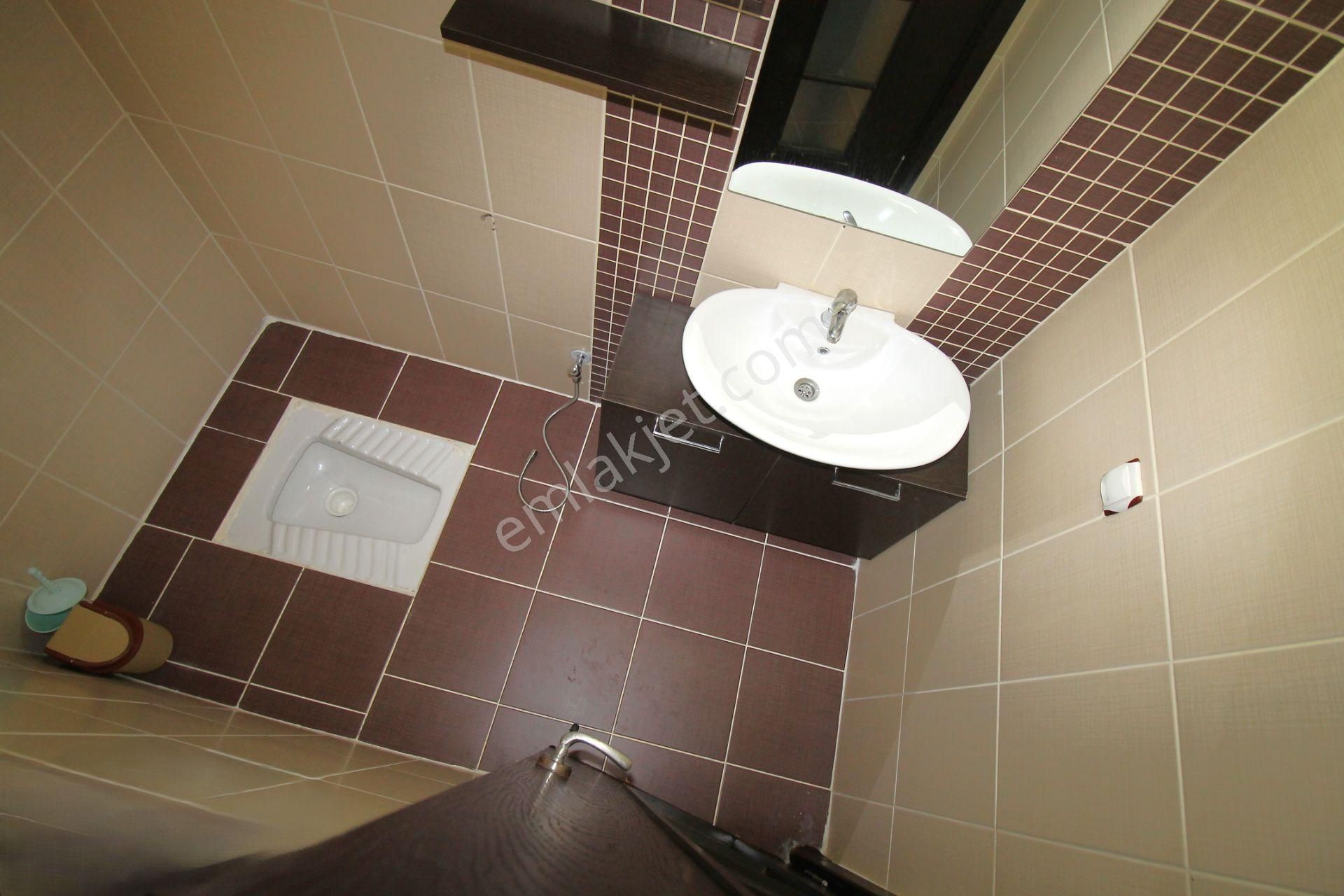 Retro’dan Viranşehir’de Her Kat Tek Daire Eşyasız Kiralık 3+1 - Görsel 25