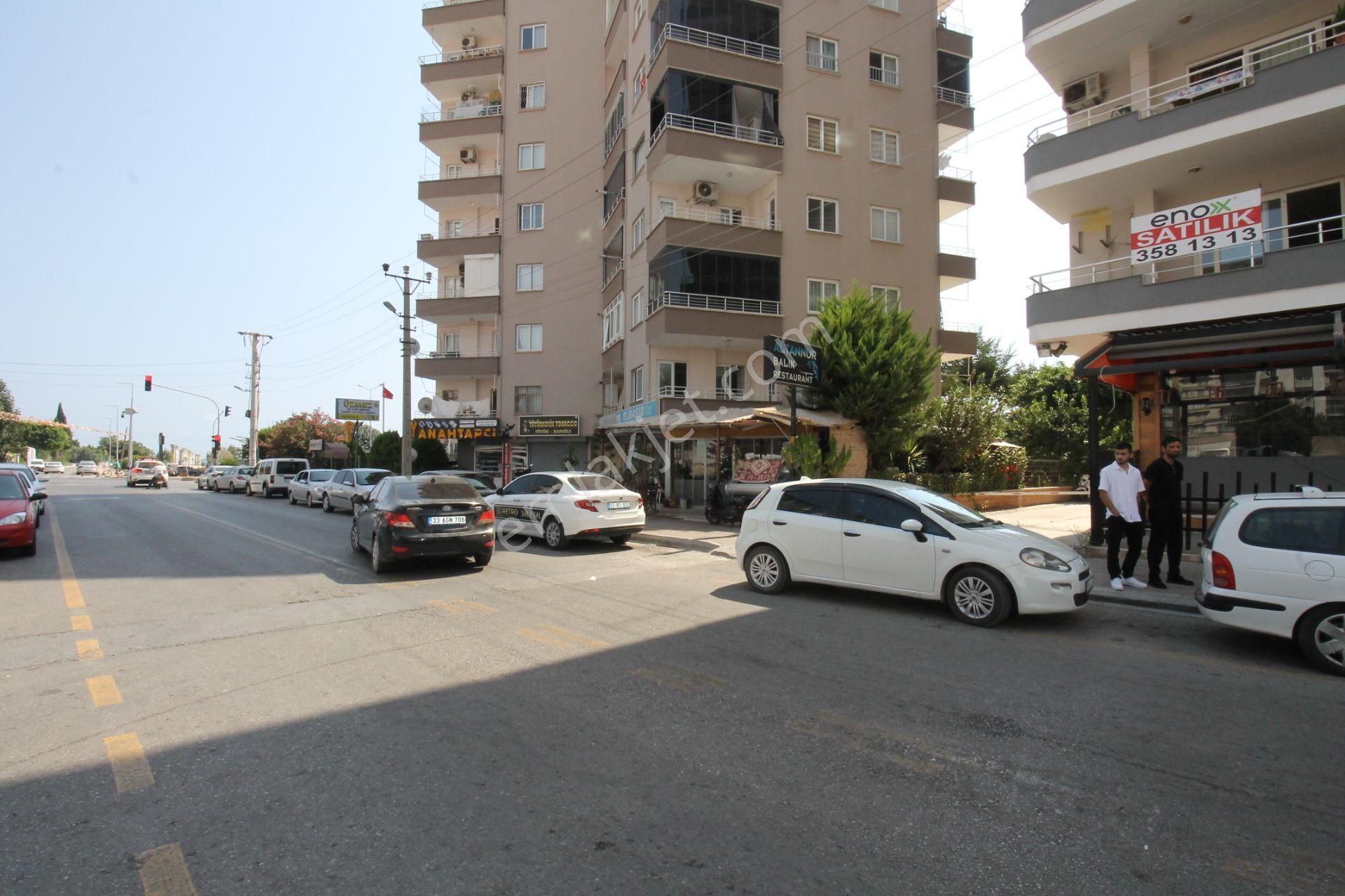 Retro’dan Viranşehir’de Her Kat Tek Daire Eşyasız Kiralık 3+1 - Görsel 16