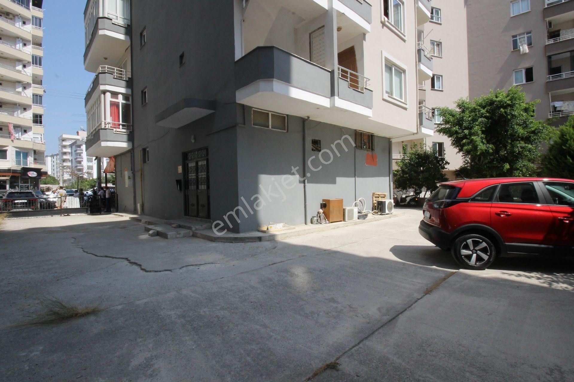 Retro’dan Viranşehir’de Her Kat Tek Daire Eşyasız Kiralık 3+1 - Görsel 19