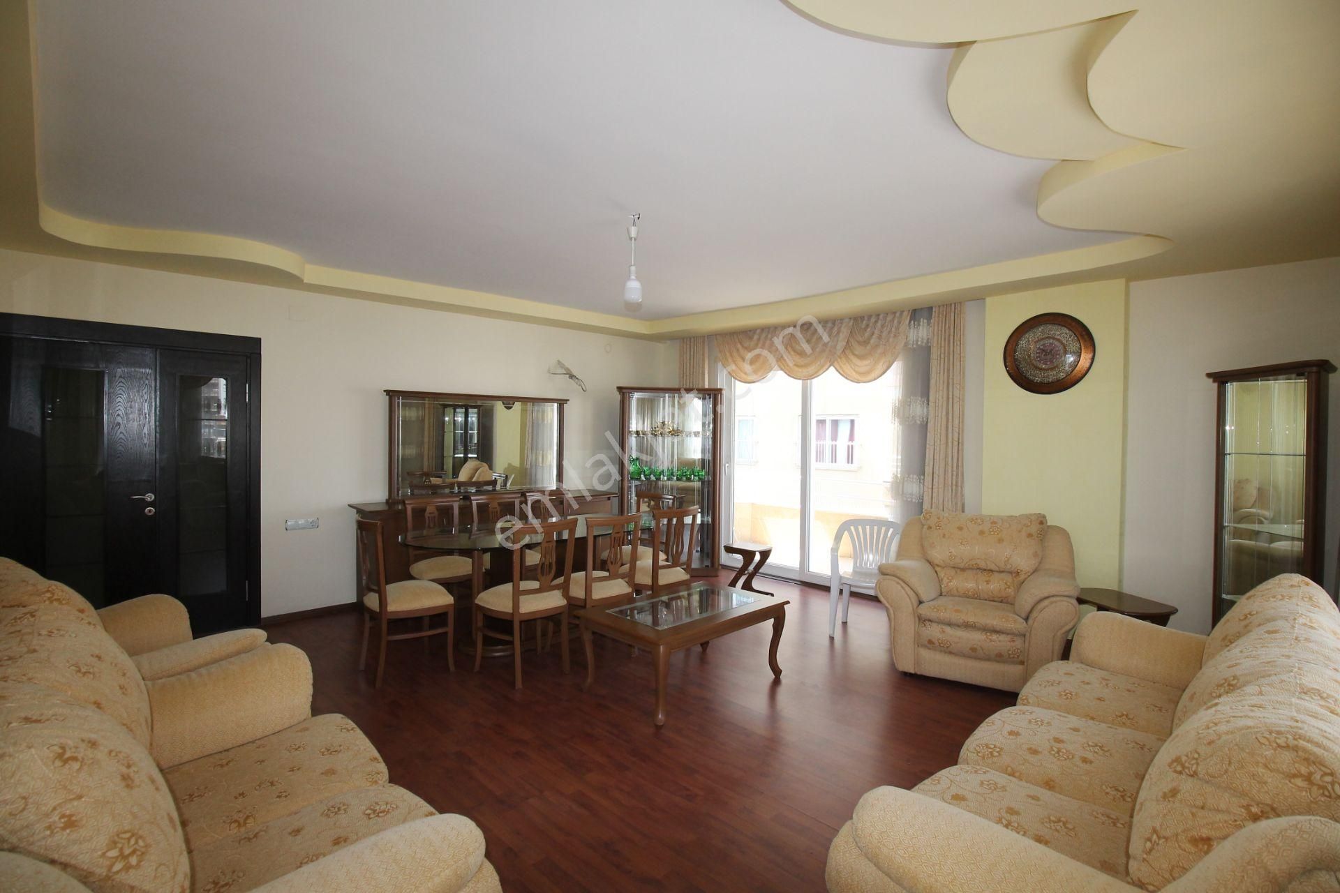 Retro’dan Viranşehir’de Her Kat Tek Daire Eşyalı Kiralık 3+1