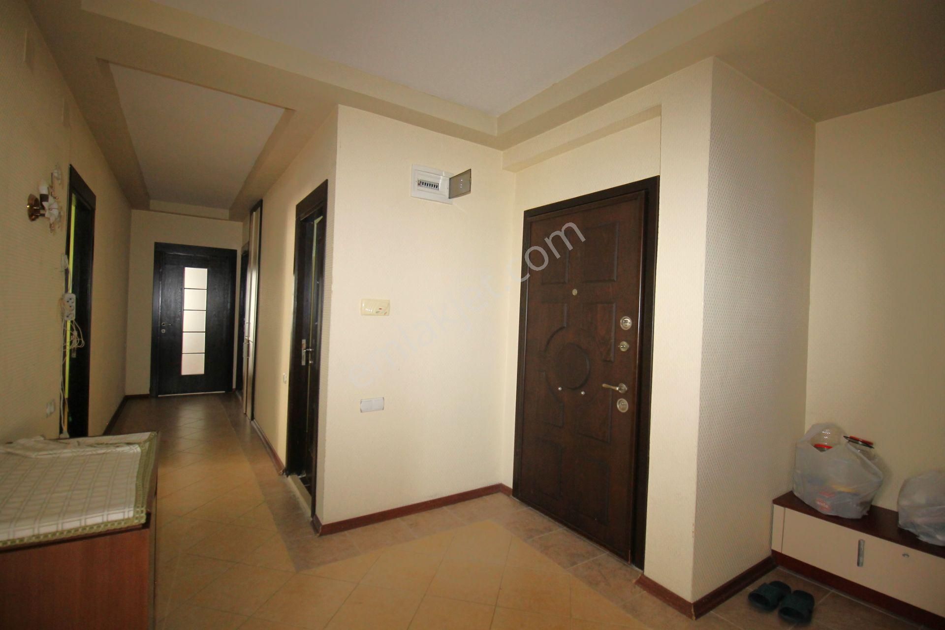 Retro’dan Viranşehir’de Her Kat Tek Daire Eşyasız Kiralık 3+1 - Görsel 31