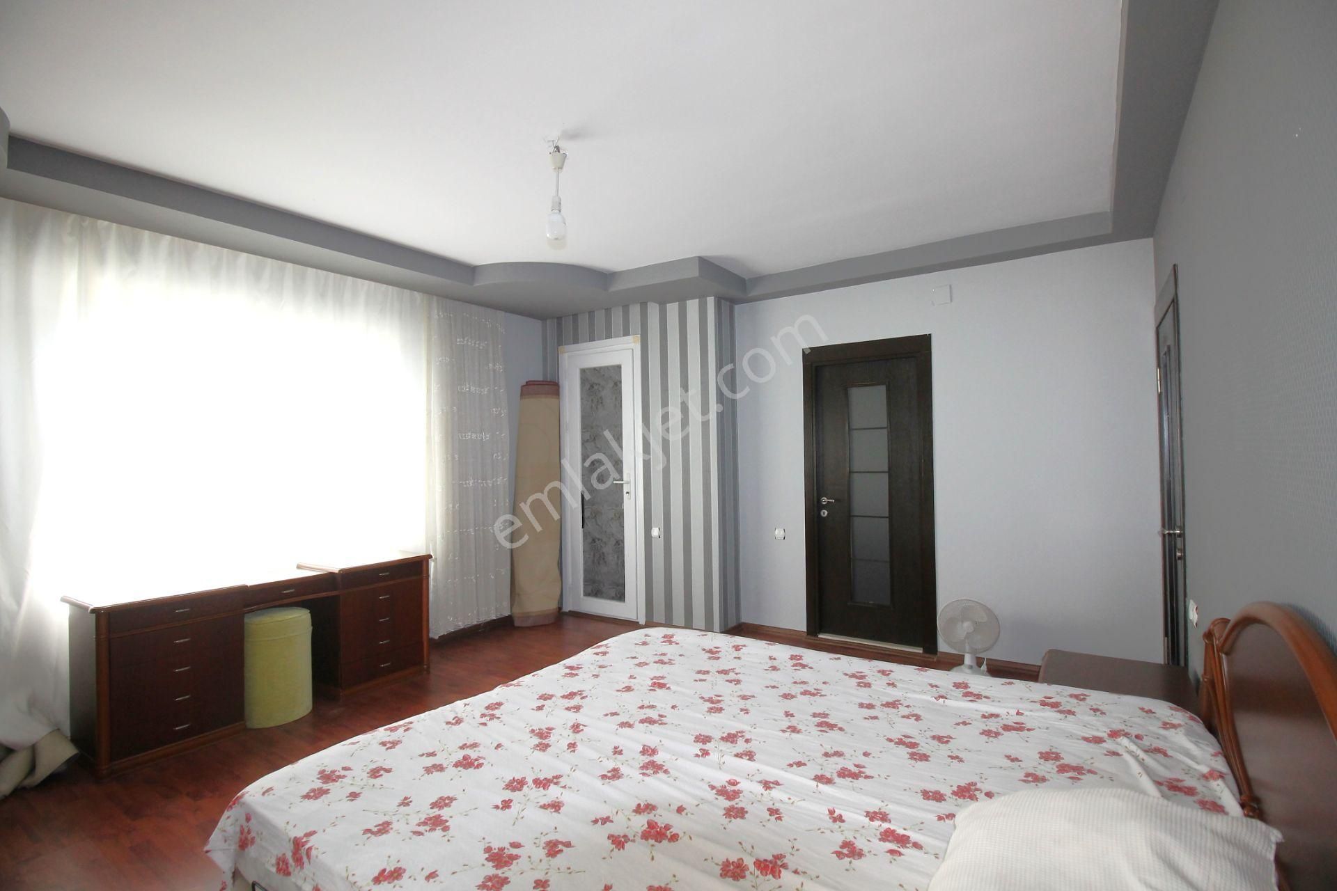 Retro’dan Viranşehir’de Her Kat Tek Daire Eşyasız Kiralık 3+1 - Görsel 8