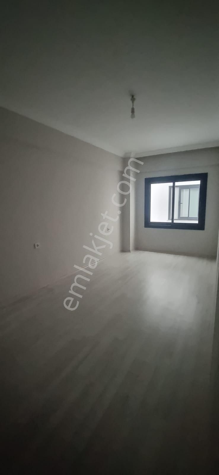 Tombul Emlaktan Yeşil Mahallede 3+1 Kiralık Daire - Görsel 4