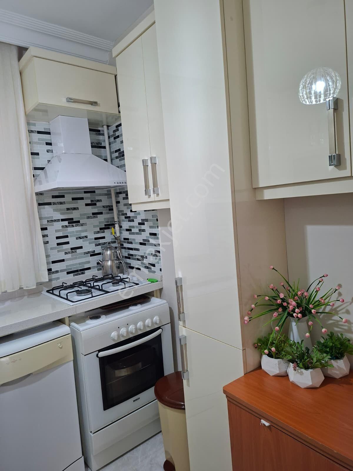 Dervişeli Mahallesi Kefevi Sokak'ta Köşe Binadan Satılık Daire - Görsel 27