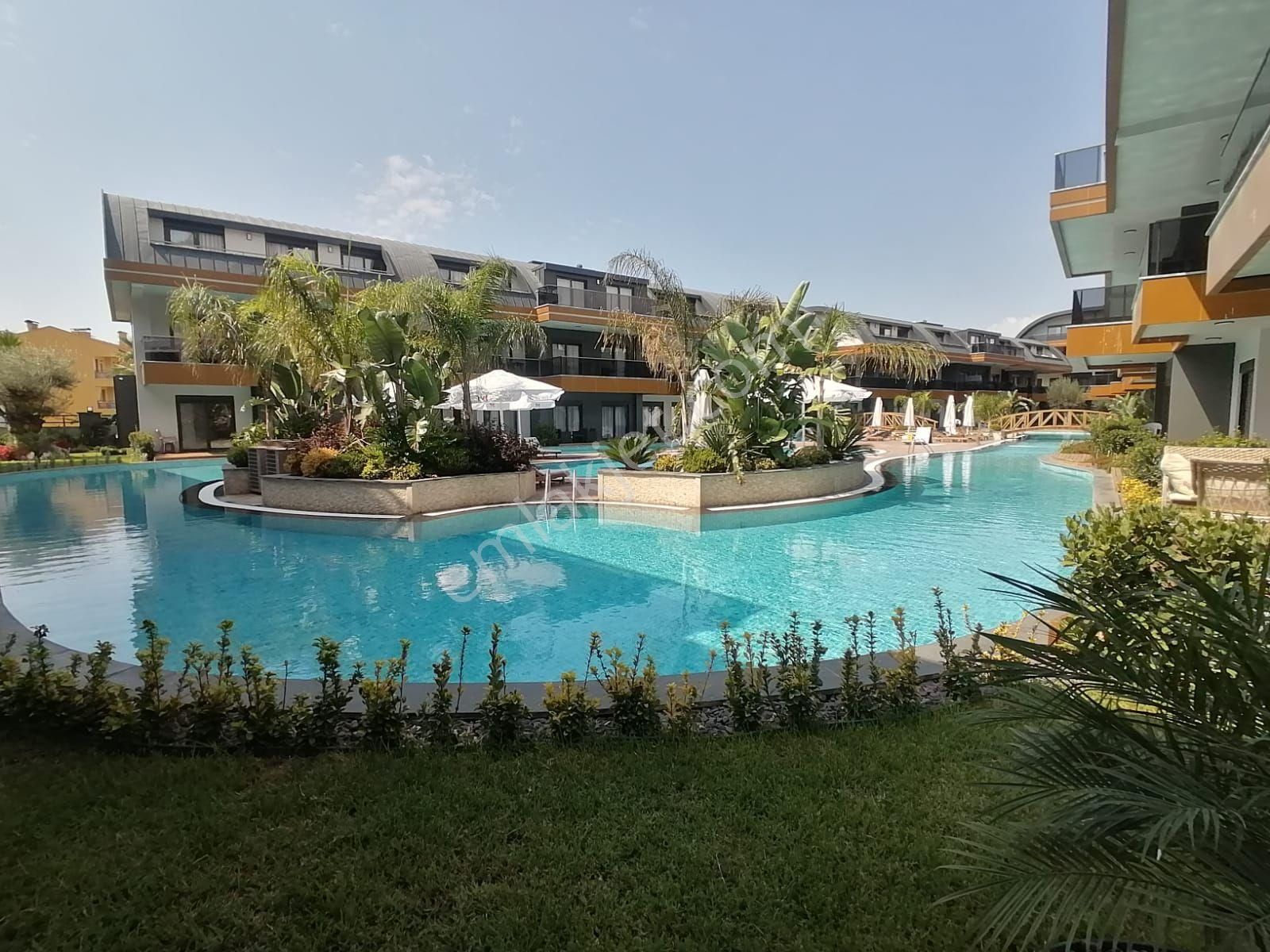 Alanya/avsallar Havuzlu Site İçerisinde Eşyalı 1+1 Kiralık Daire