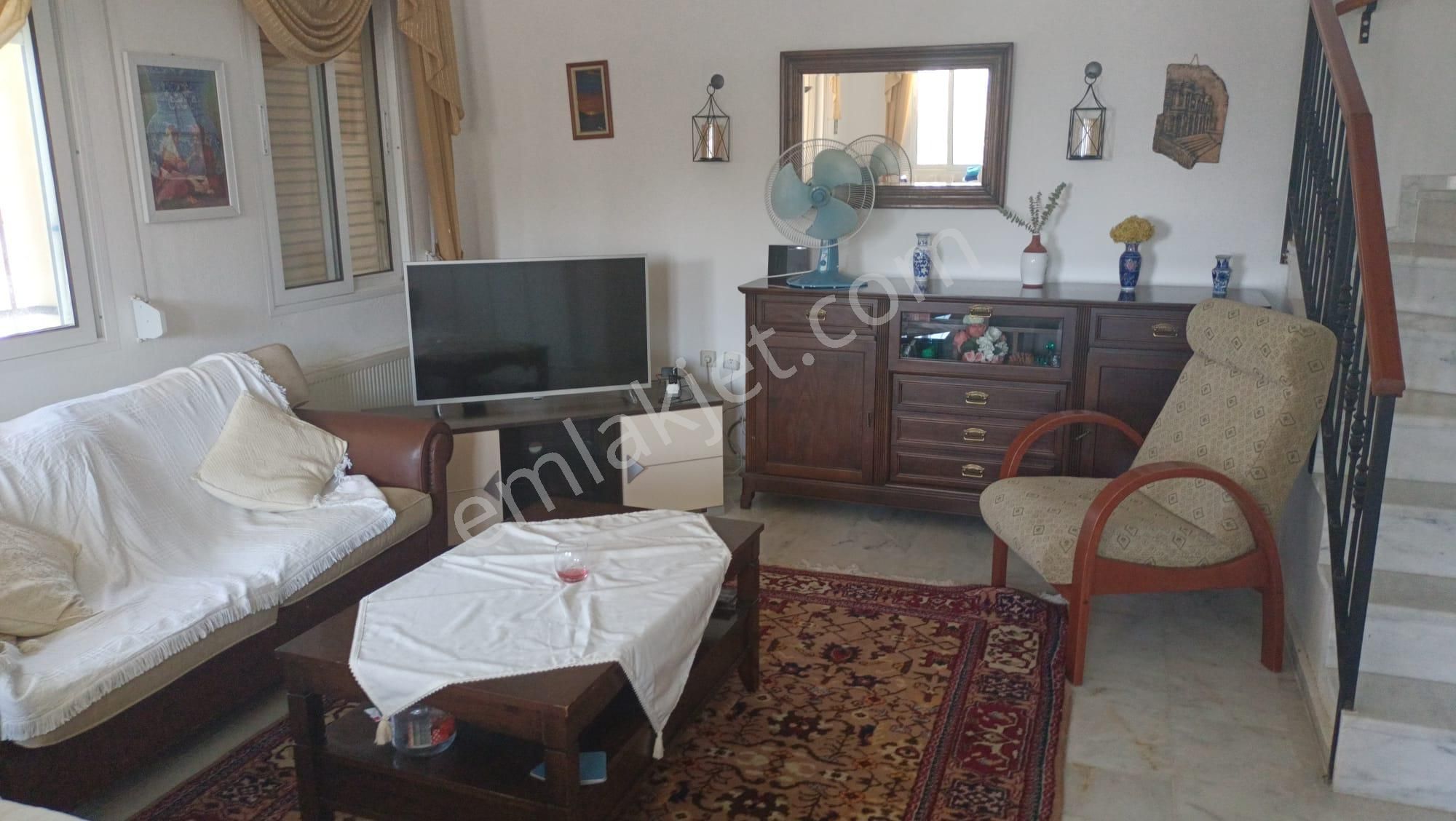 Alaçatı Gayrimenkulden Alaçatı Merkeze Yakın Satılık Villa - Görsel 14