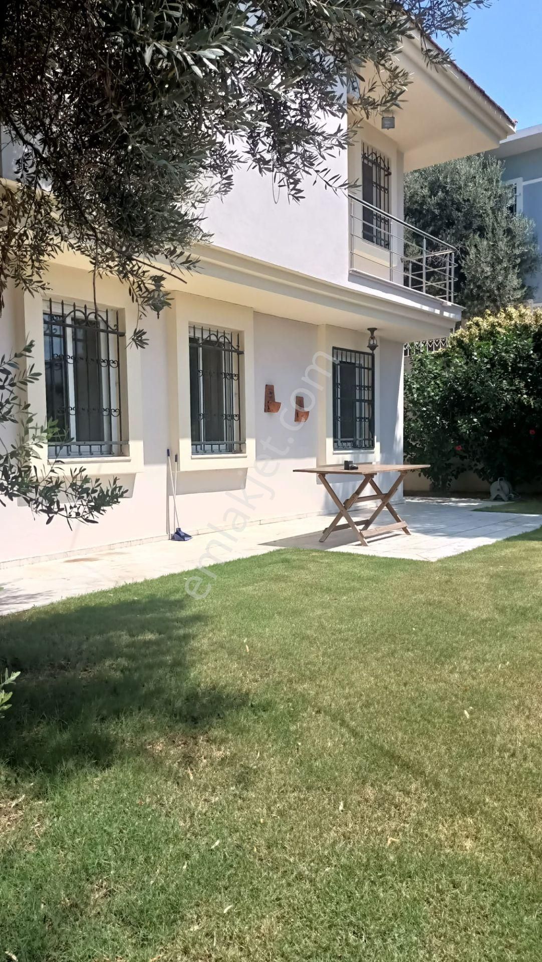 Alaçatı Gayrimenkulden Alaçatı Merkeze Yakın Satılık Villa - Görsel 8