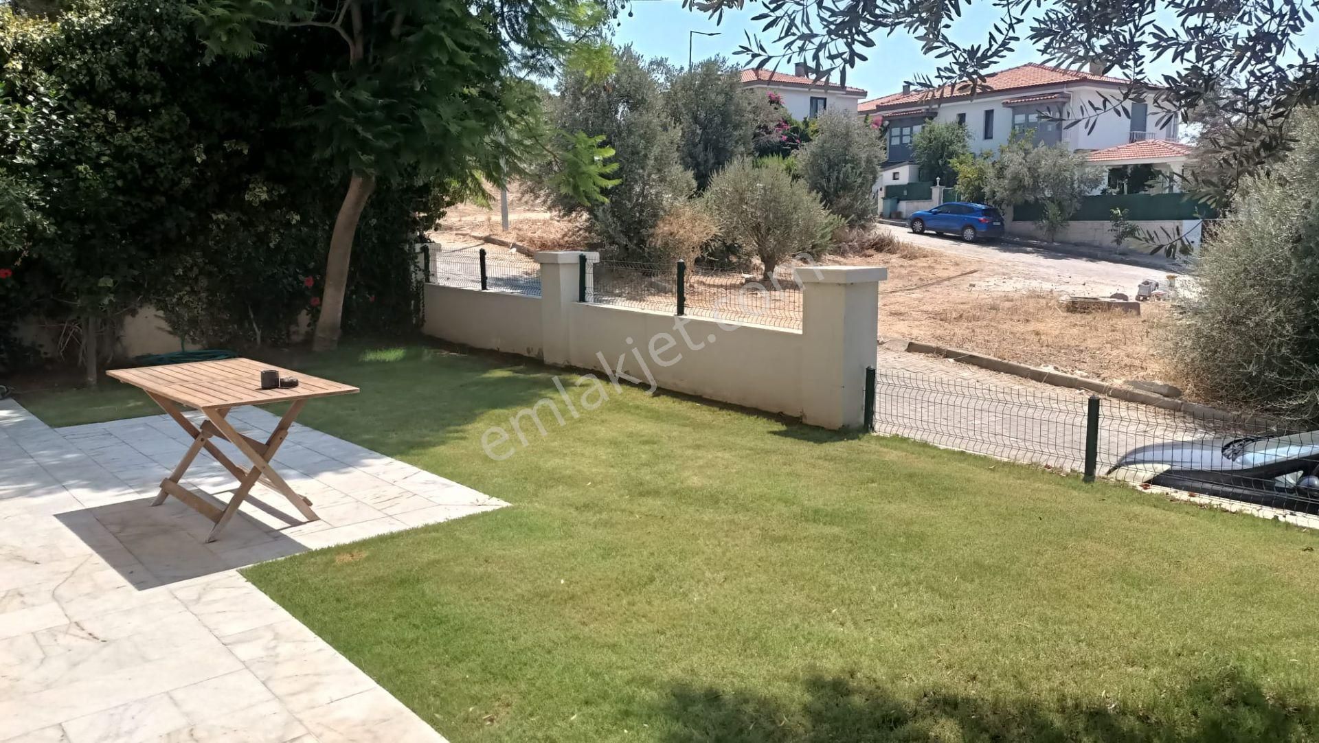 Alaçatı Gayrimenkulden Alaçatı Merkeze Yakın Satılık Villa - Görsel 18