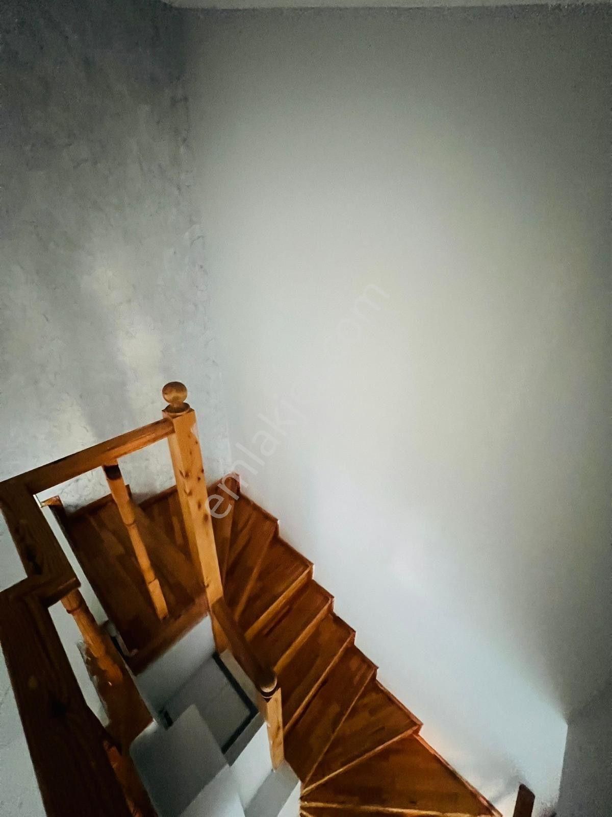 Muratpaşa Mahallesinde Asansörlü Geniş 4+1 Fırsat Daire - Görsel 16