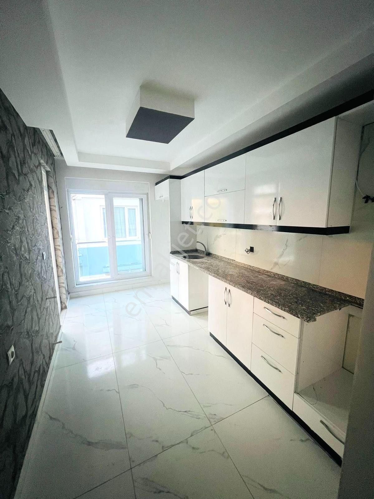 Muratpaşa Mahallesinde Asansörlü Geniş 4+1 Fırsat Daire - Görsel 7