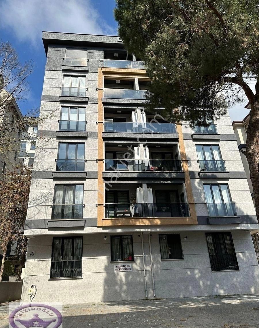 Minibüse Yakın Deprem Yönetmelikli Balkonlu Kombili Otoparklı Güney Cephe 2+1 - Görsel 6