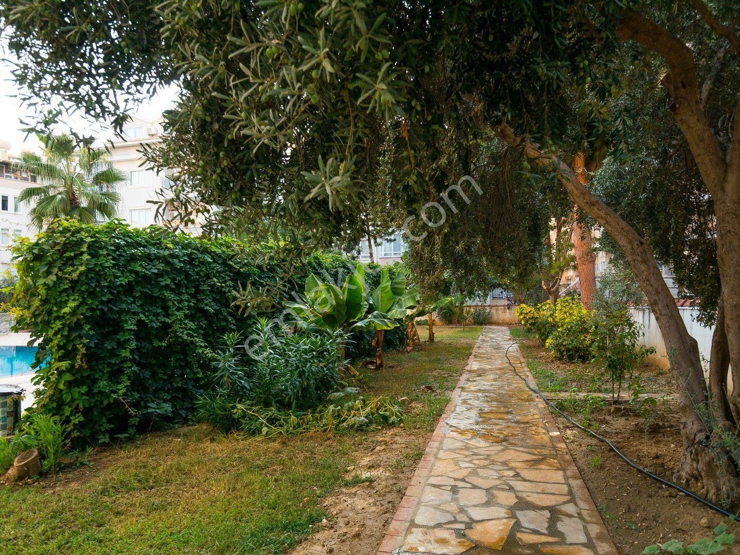 Alanya Merkez'de Satılık Full Eşyalı 1+1 Manzaralı Daire - Görsel 24