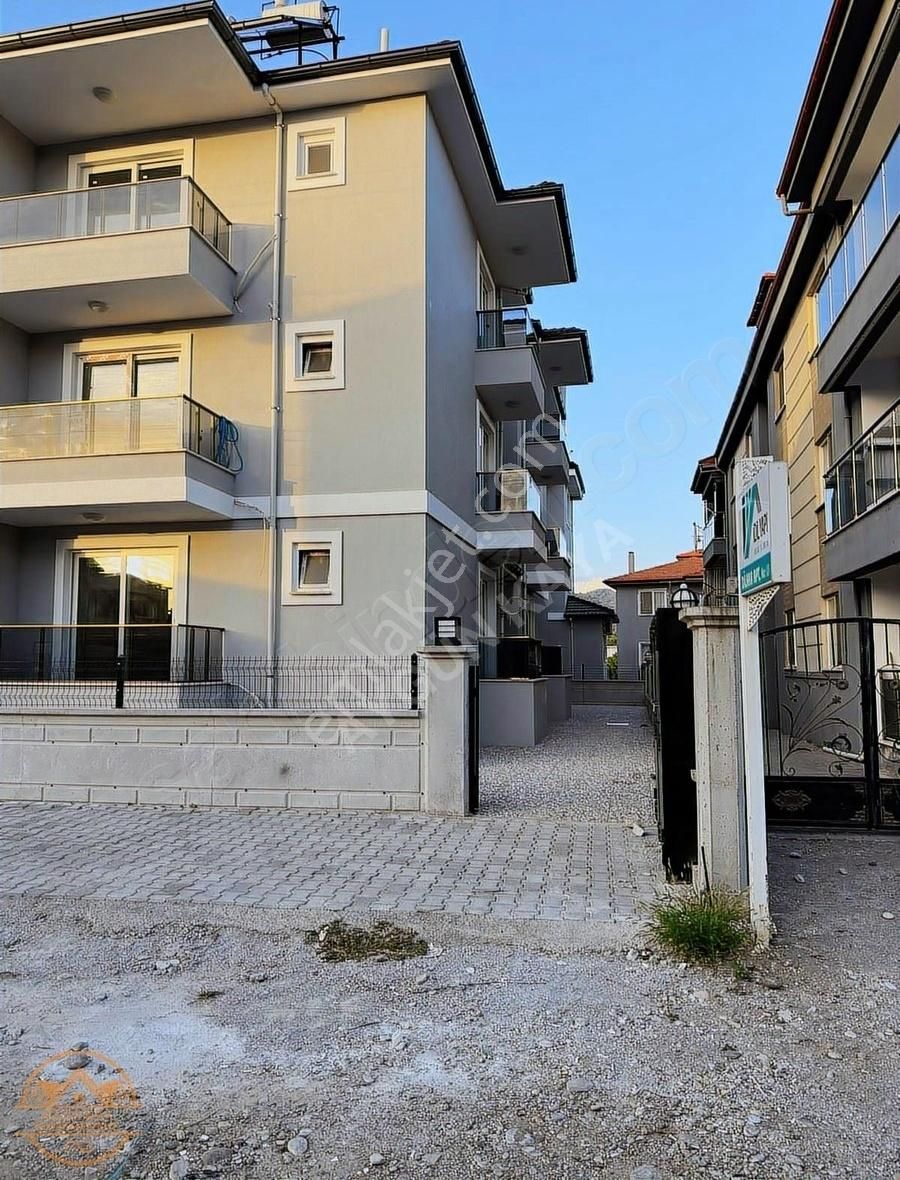 Ortaca Cumhuriyet Mahallesi'nde Satılık 1 Yaşında Eşyalı Daire - Görsel 24