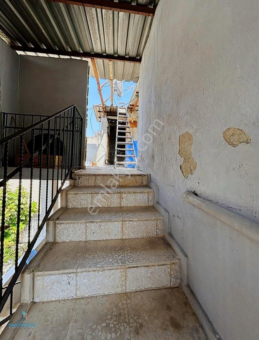 Onur Mahallesinde 167m2 Arsa İçerisinde 2 Katlı Satılık Müstakil - Görsel 16