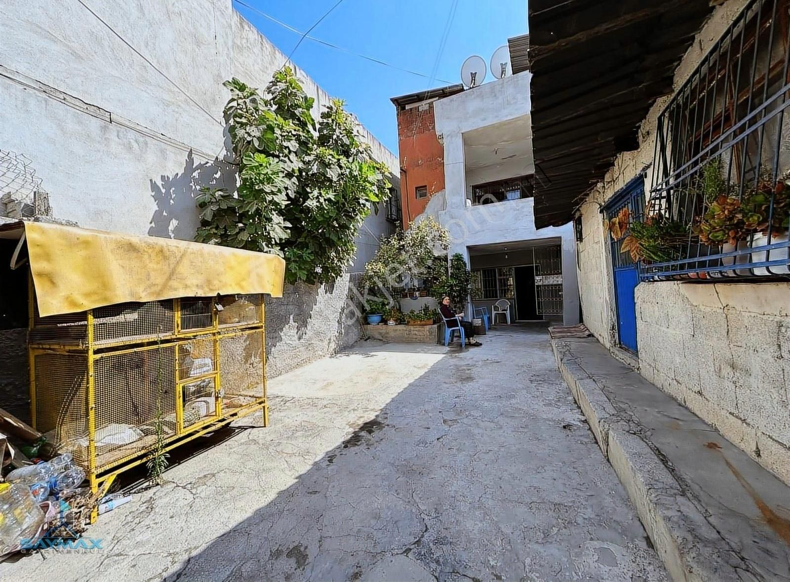 Onur Mahallesinde 167m2 Arsa İçerisinde 2 Katlı Satılık Müstakil - Görsel 12