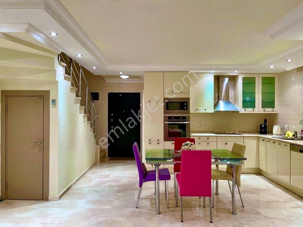 İncekum’da Doğa İle İç İçe, Site İçinde Manzaralı 3+1 Eşyalı Villa - Görsel 16