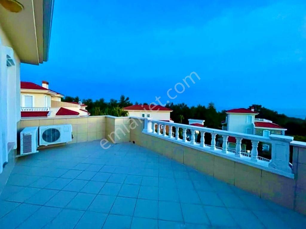 İncekum’da Doğa İle İç İçe, Site İçinde Manzaralı 3+1 Eşyalı Villa - Görsel 25