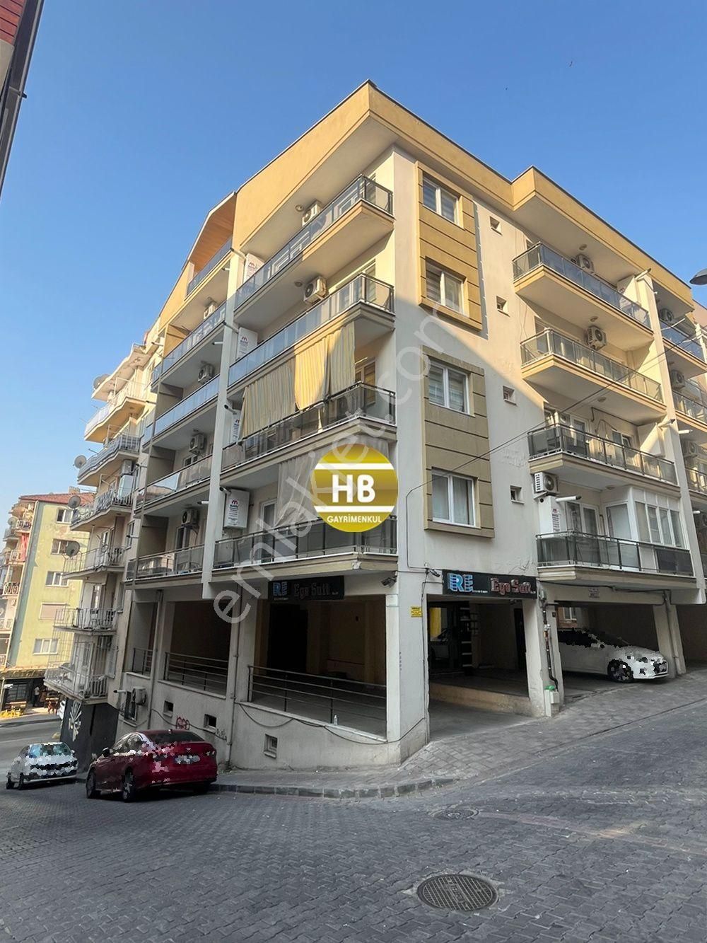 Hb'den 1+1 Eşyalı Satılık Daire, Zafer Mahallesi'nde Doğu Gazi Bulvarı Üst Sokağı