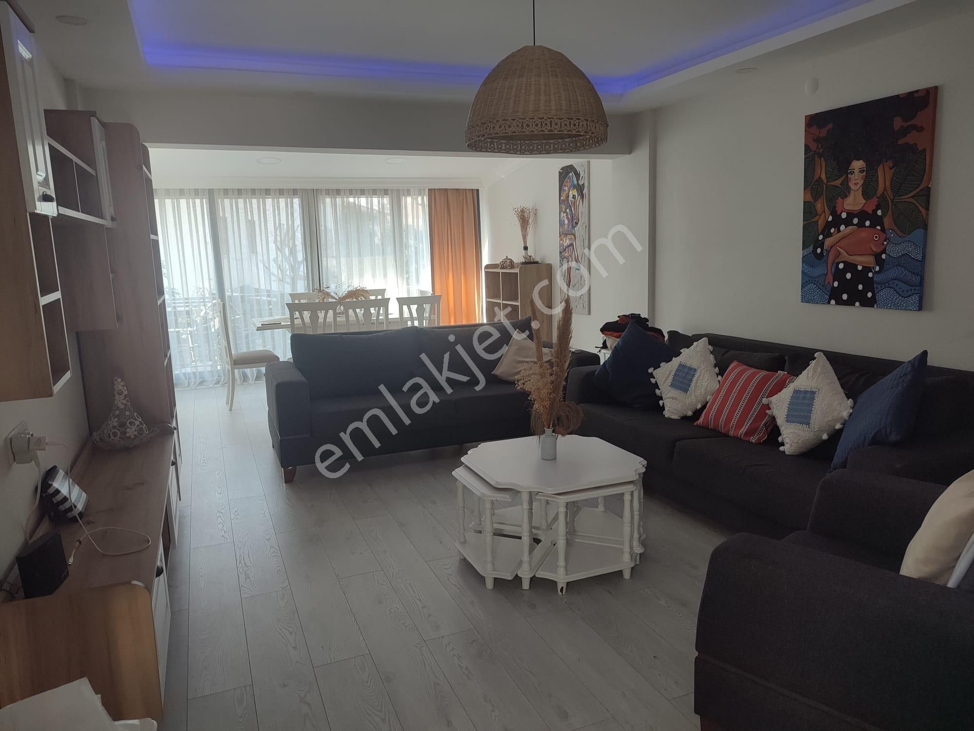 Satılık Aydın Kuşadası Kadınlar Denizi Mah.mükemmel Lakosyona Sahip 4+1 Villa - Görsel 14