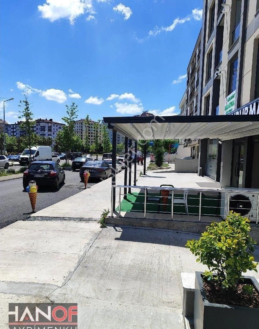 Beylikdüzü Kavaklı Marmara Mahallesi'nde 3+1 Ebeveyn Banyolu 1 Kat Süper Konum - Görsel 3