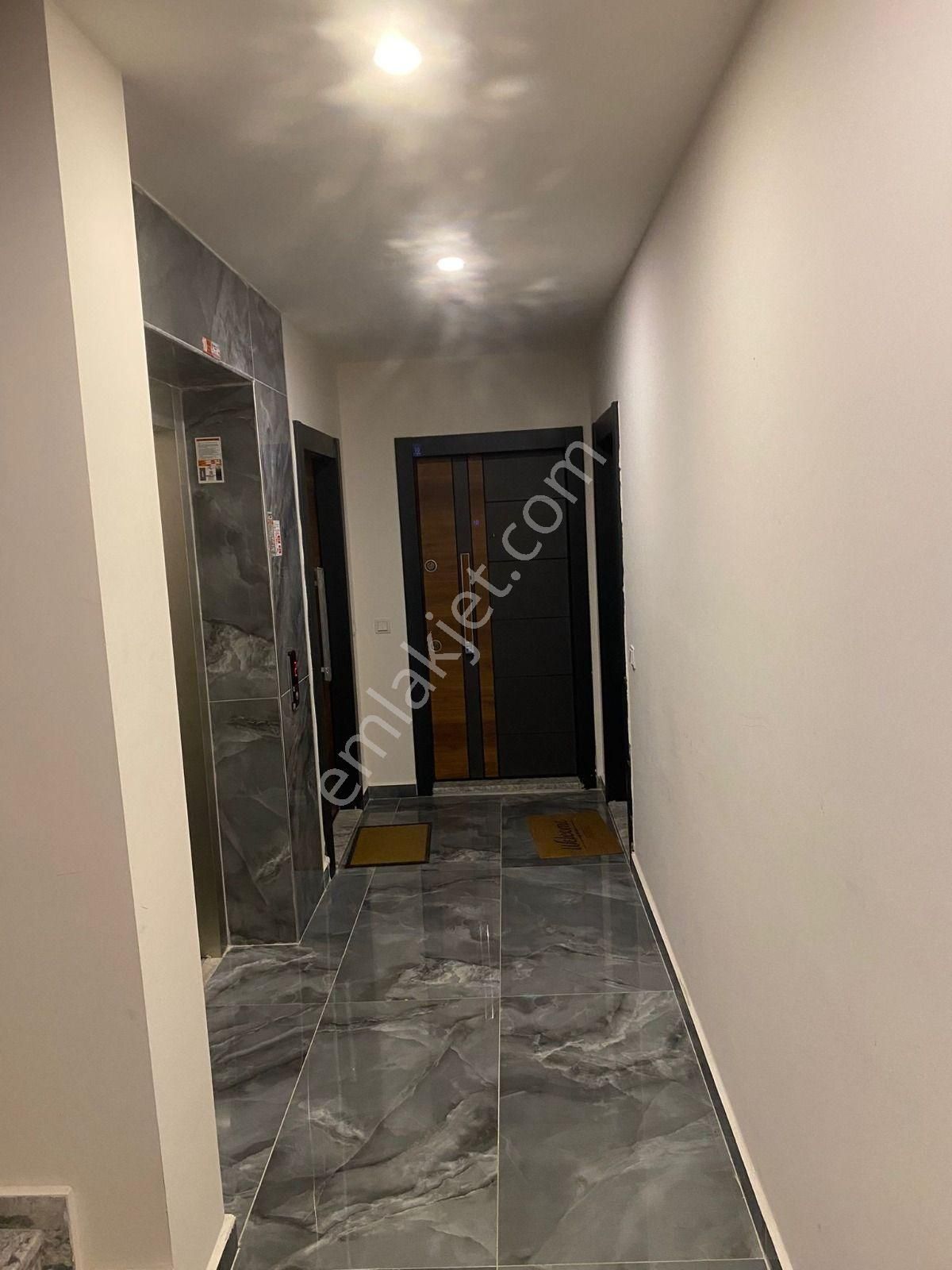 Alanya Saray Mahallesi'nde İkamete Uygun 1+1 Full Eşyalı Satılık Geniş Daire - Görsel 13