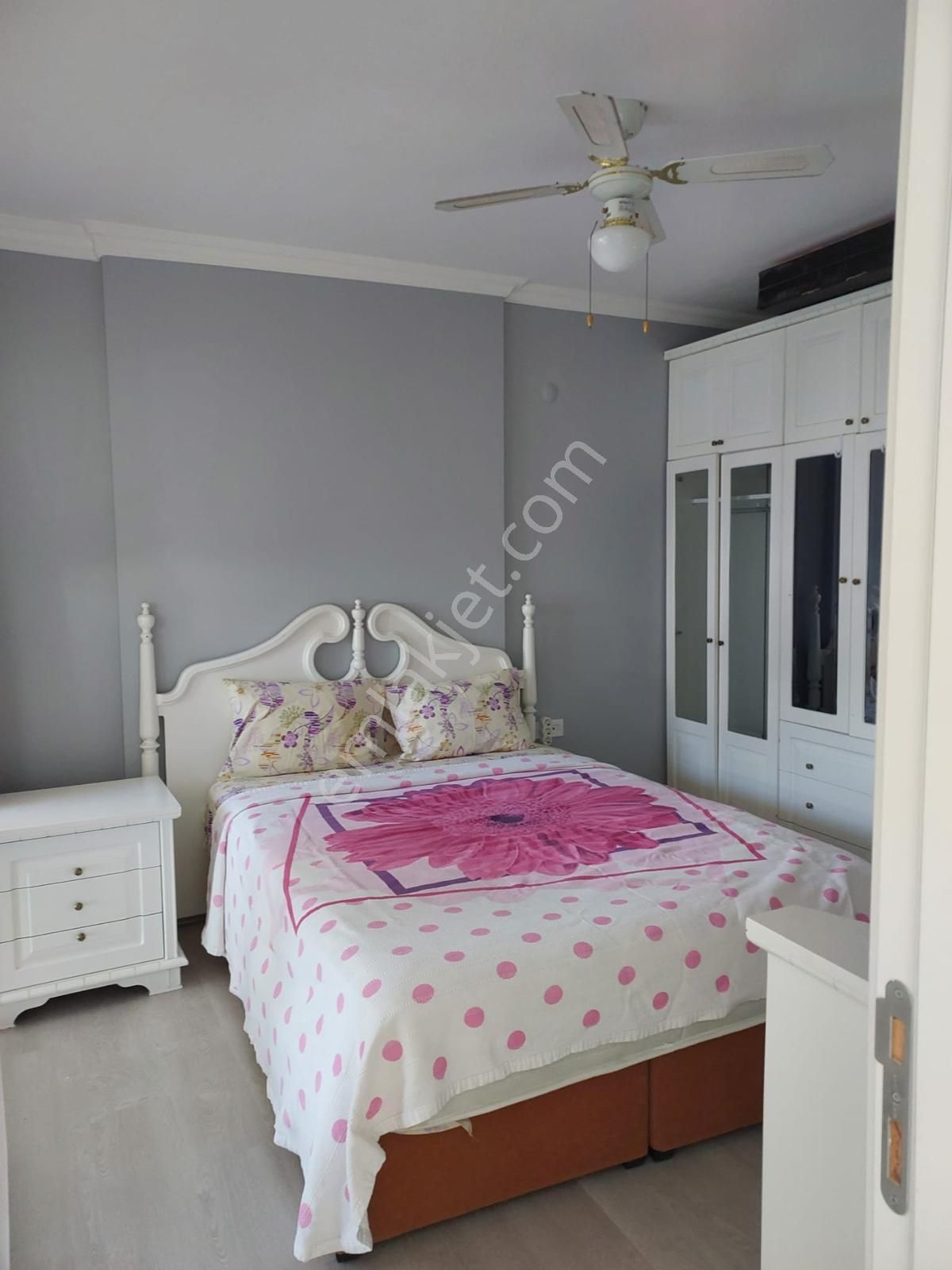 Alaçatı Gayrimenkulden Şifnede Havuzlu Site İçinde Satılık Villa - Görsel 12