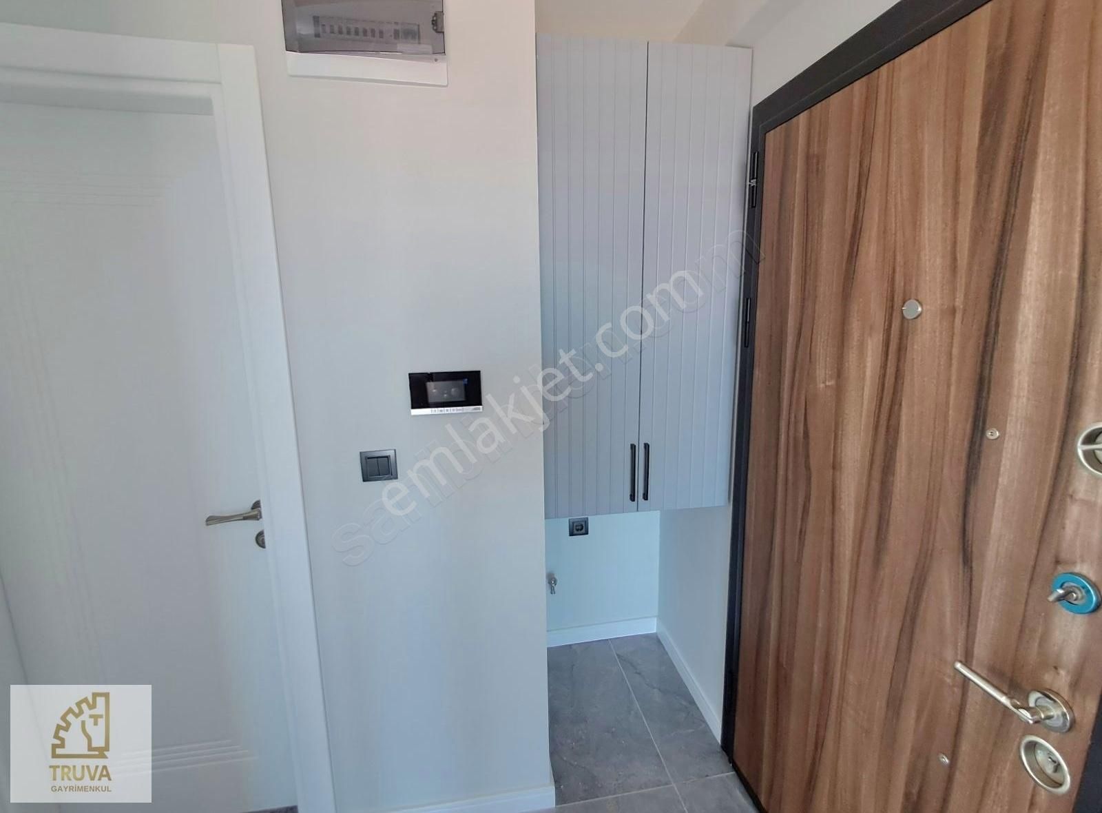 5.kat/deniz Manzaralı/hollü/iskan/kombi/cam Balkon/ünv/trw/sahil - Görsel 27