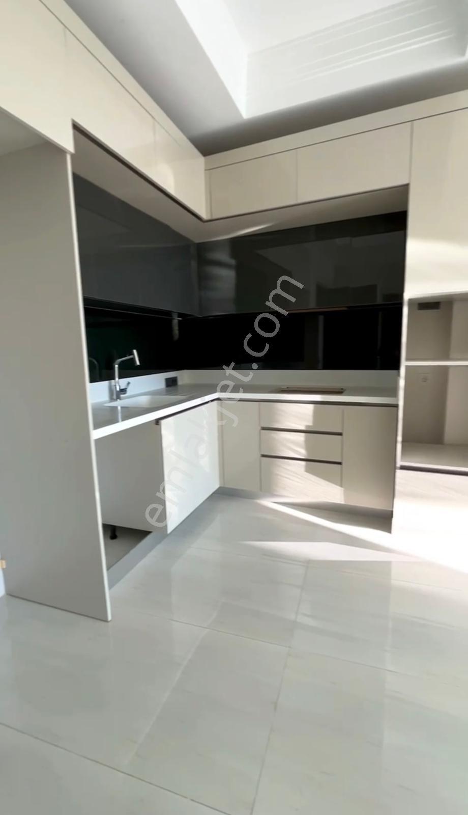 Alanya Türkler – Azura World | Deniz Manzaralı 1+1 | 75 M² | Otel Konseptli - Görsel 4