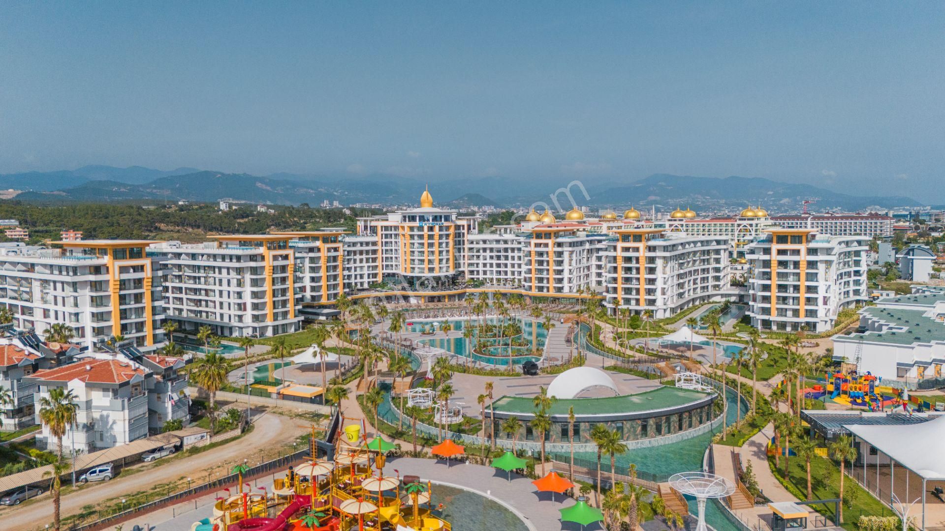 Alanya Türkler – Azura World | Deniz Manzaralı 1+1 | 75 M² | Otel Konseptli