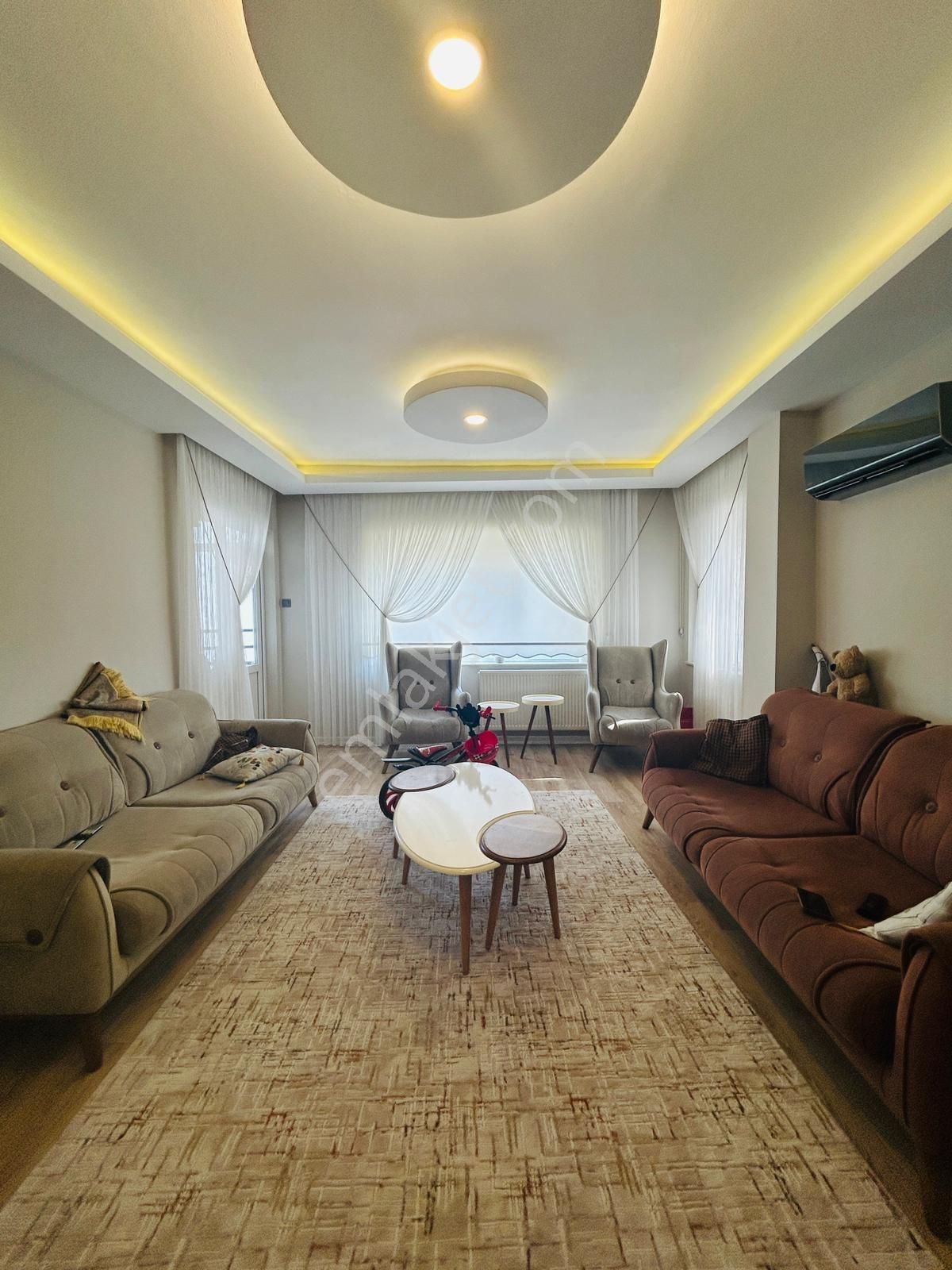 Yenigün 'de Önü Full Açık 170 M² İçi Full Yapılı Arakat