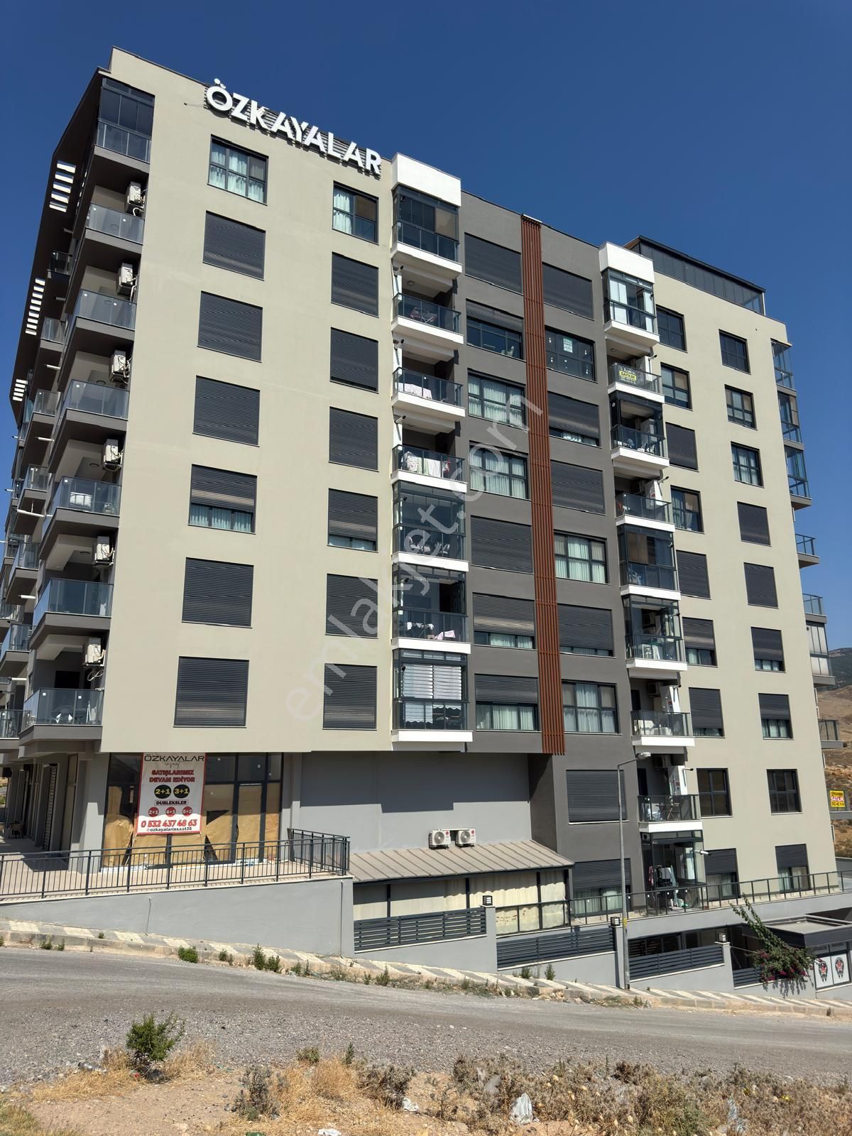 Menemen İstiklal Mah. Ön Cephe 2+1 110 M2 Lüks Satılık Daire