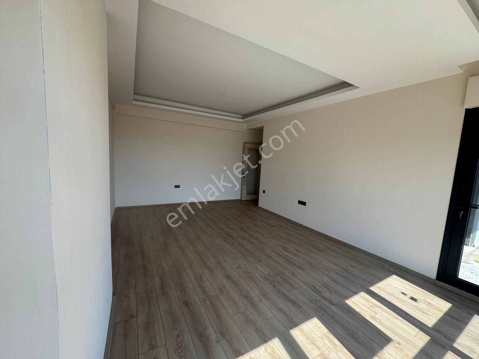 Menemen İstiklal Mah. Ön Cephe 2+1 110 M2 Lüks Satılık Daire - Görsel 8