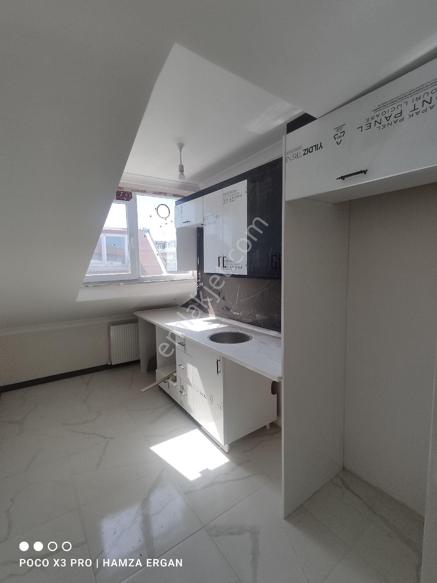 1.69 Krediyle Arnavutköy İslambeyde Satılık 4+2 Çatı Kat Dubleks Daire - Görsel 5