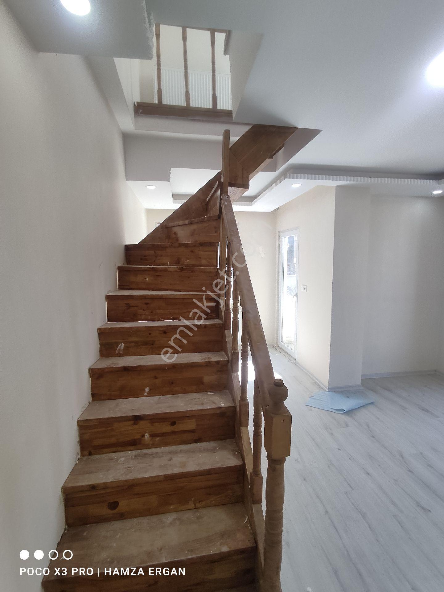 1.69 Krediyle Arnavutköy İslambeyde Satılık 4+2 Çatı Kat Dubleks Daire - Görsel 14