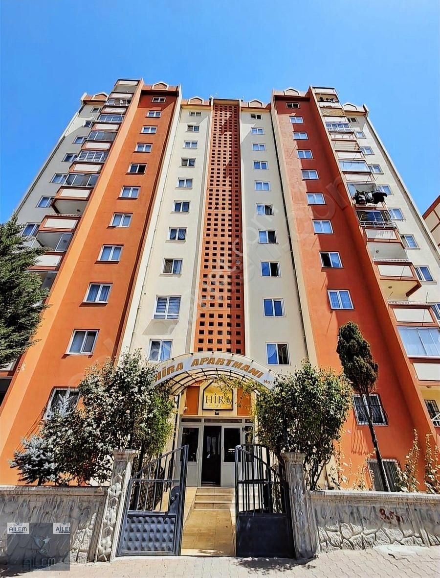 Beyazşehir'de 3+1 Ara Kat Masrafsız Yapılı Satılık Eras Dairesi