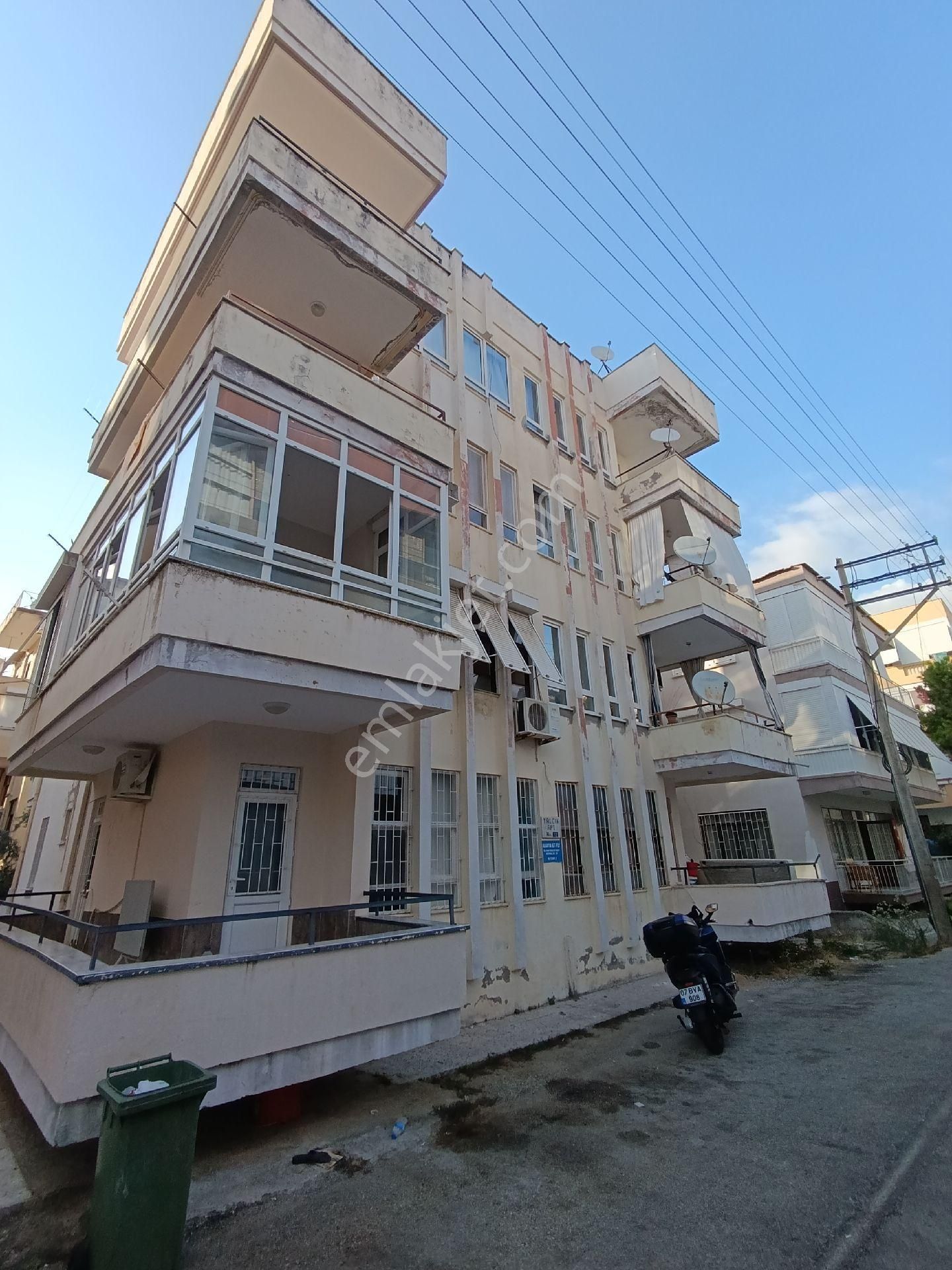 Kizlar Pinari 1+1 Ayri Mutfak Denize Yakın Kelepir Yatirimlik Daire