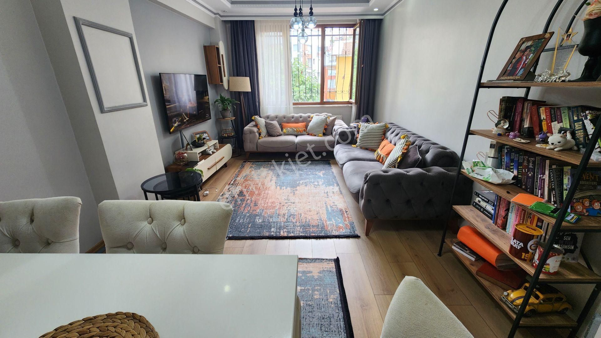 Fırsat Eyüpsultan İslambey Mah. 65 M² 1+1 Satılık Daire