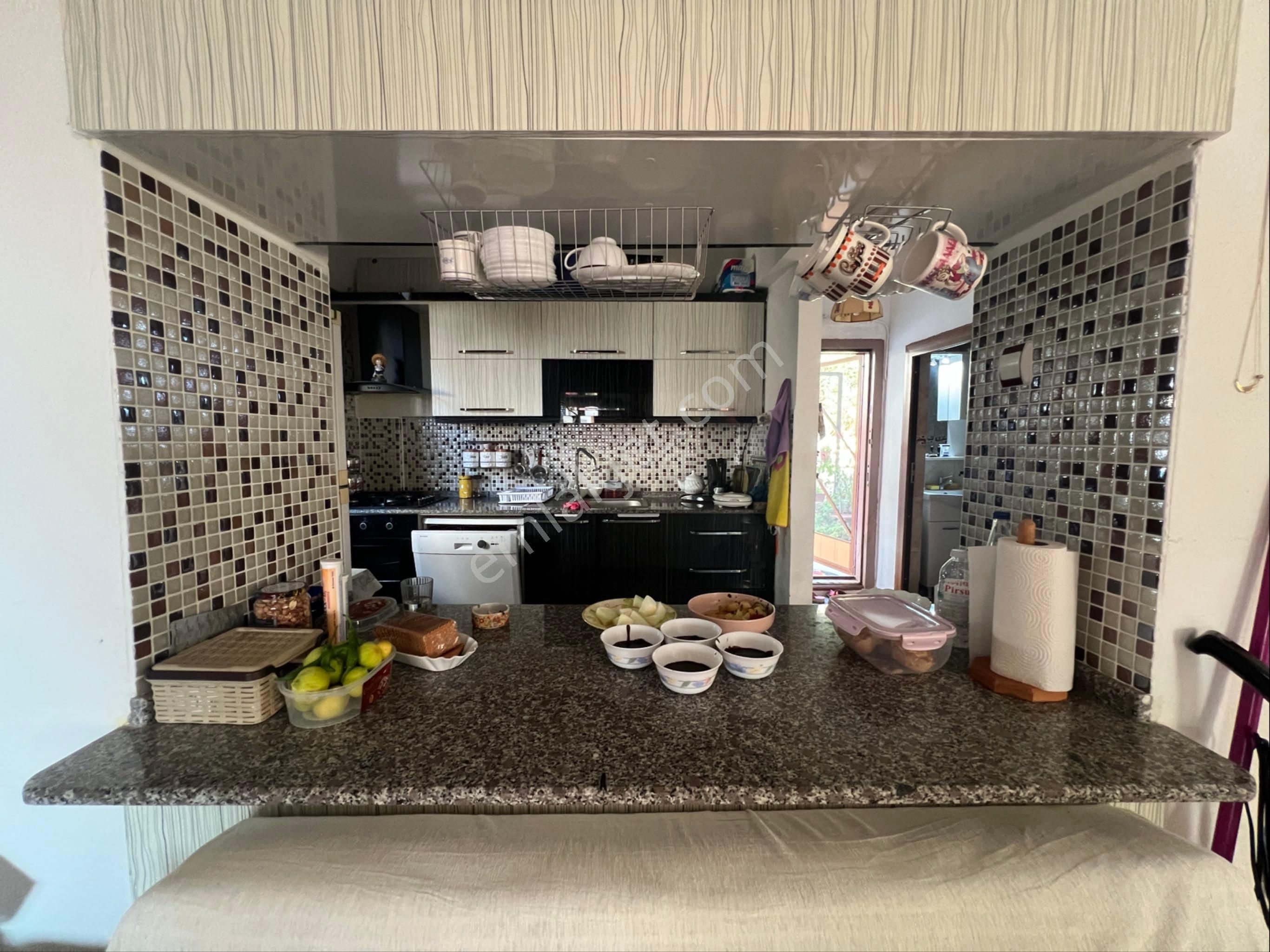Denize 400 Mt 5+1 Bahçeli Müstakil Tadında Bitişik Nizam Triblex Villa - Görsel 28