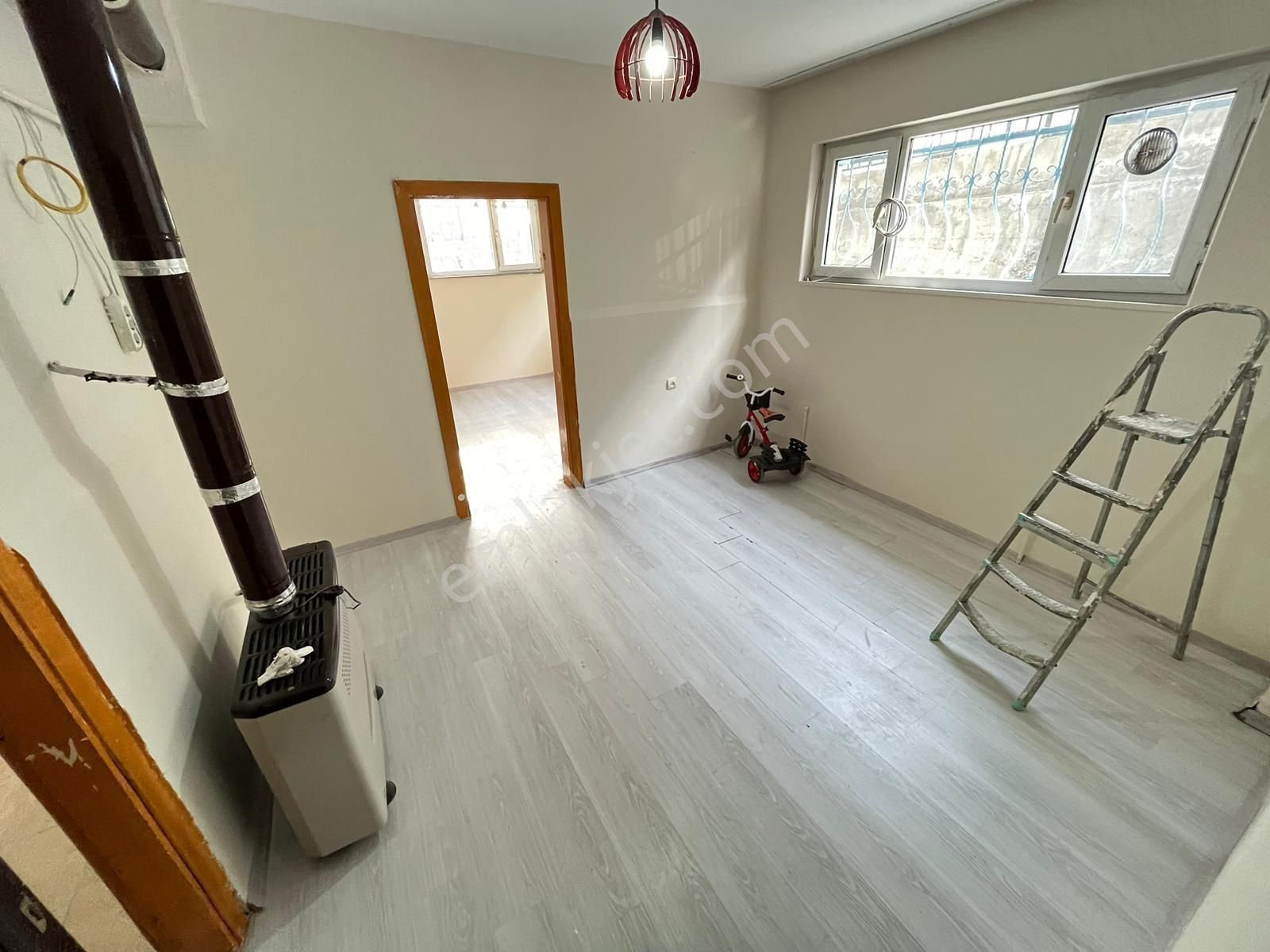 Aydın İnş Cebeci Mah 2+1 80m2 Bodrum