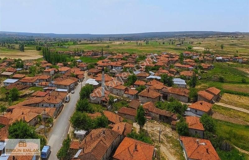 Müstakil Parsel Asfalt Yol Arazinin Başına Kadar Mevcut Kelepir