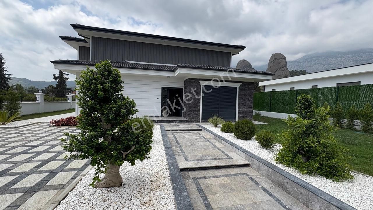 Kemer Kuzdere’de 1160 M2 Arsa İçerisinde Satılık 4+1 Villa!! - Görsel 7