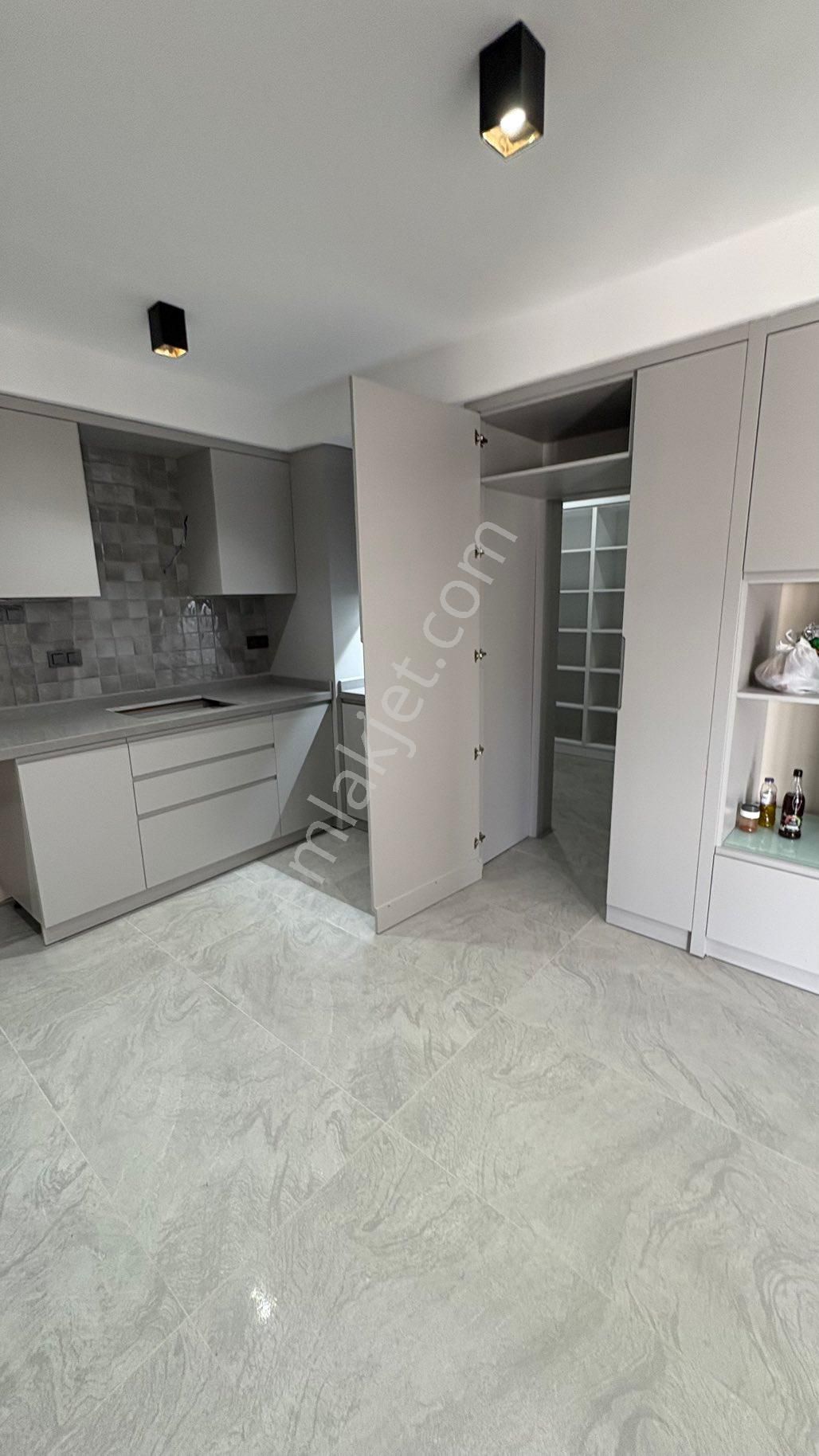 Kemer Kuzdere’de 1160 M2 Arsa İçerisinde Satılık 4+1 Villa!! - Görsel 16