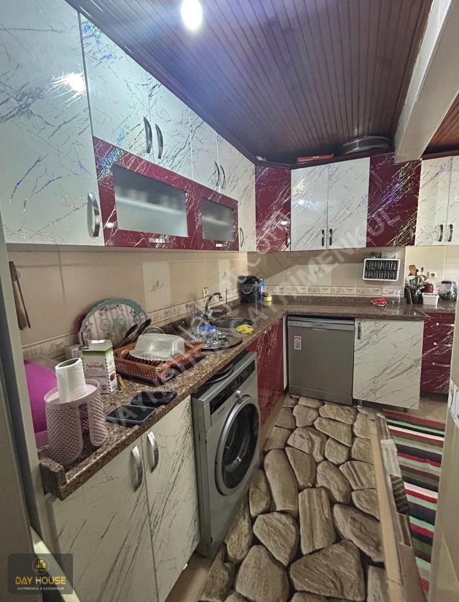 Day House Gayrimenkulden Satılık Esentepe'de Daire - Görsel 3