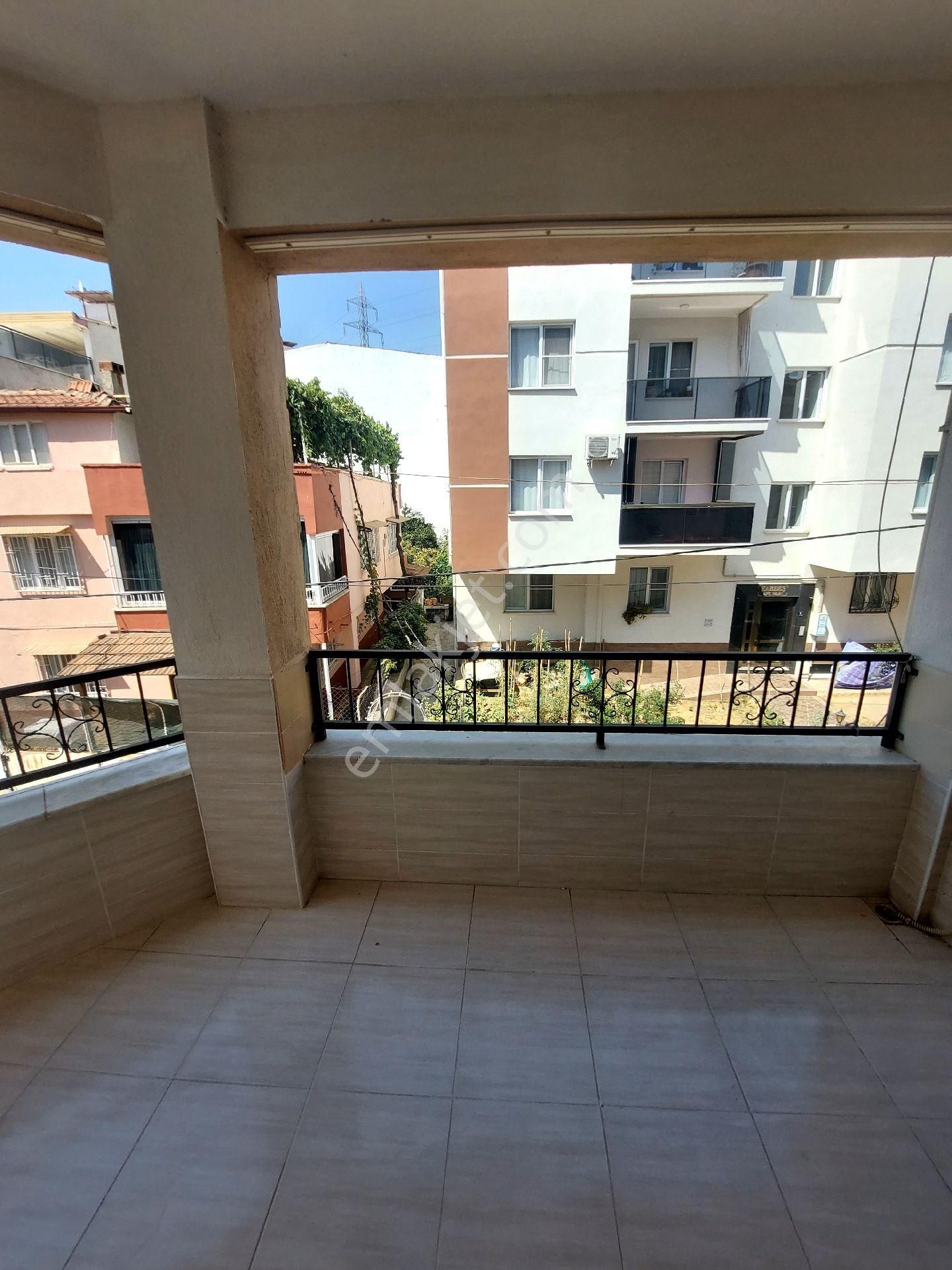 Konut Emlaktan Ara Kat Dogalgazlı 3+1 - Görsel 15