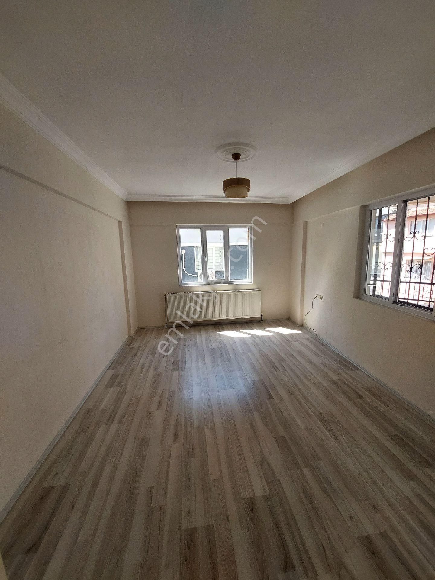 Konut Emlaktan Ara Kat Dogalgazlı 3+1 - Görsel 7